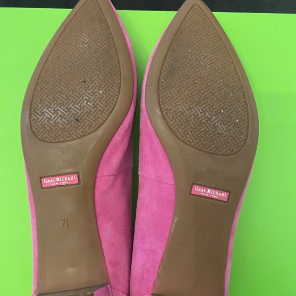 Pink Suede Shoes - Size 7.5 - Isaac Mizrahi - low heel - Picture 6 of 6